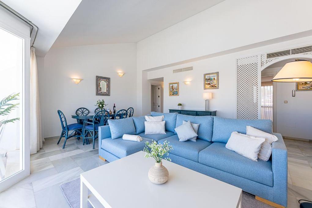 Puerto De Benalmadena Apartamento Vacacional Con Vistas Al Mar Y Yates Tres Habitaciones 2 Banos Екстер'єр фото