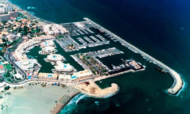 Puerto De Benalmadena Apartamento Vacacional Con Vistas Al Mar Y Yates Tres Habitaciones 2 Banos Екстер'єр фото